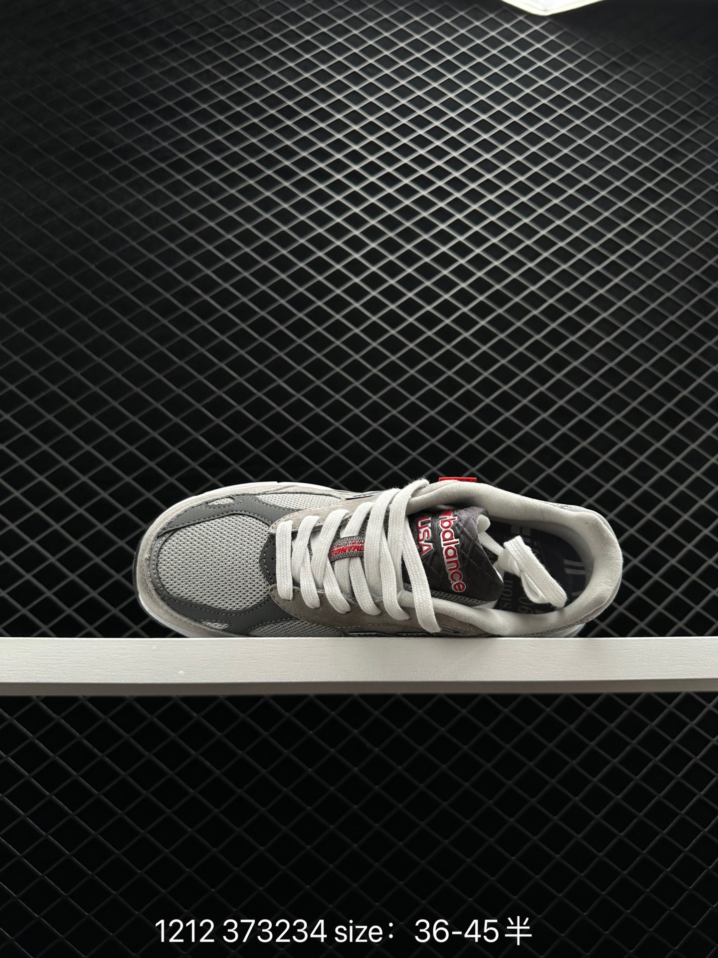 New Balance in USA M990V3